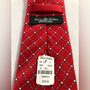 NWT Brooks Brothers Golf Country Club Mens Red Power Tie. Novelty Theme.Silk USA